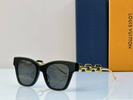 Picture of LV Sunglasses _SKUfw55559988fw